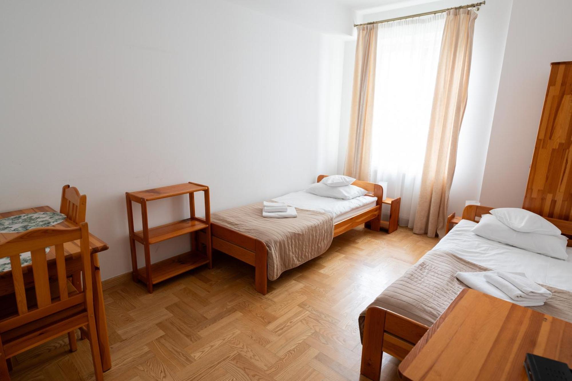 Pokoje Goscinne Dom Sw. Szymona Krasków Εξωτερικό φωτογραφία